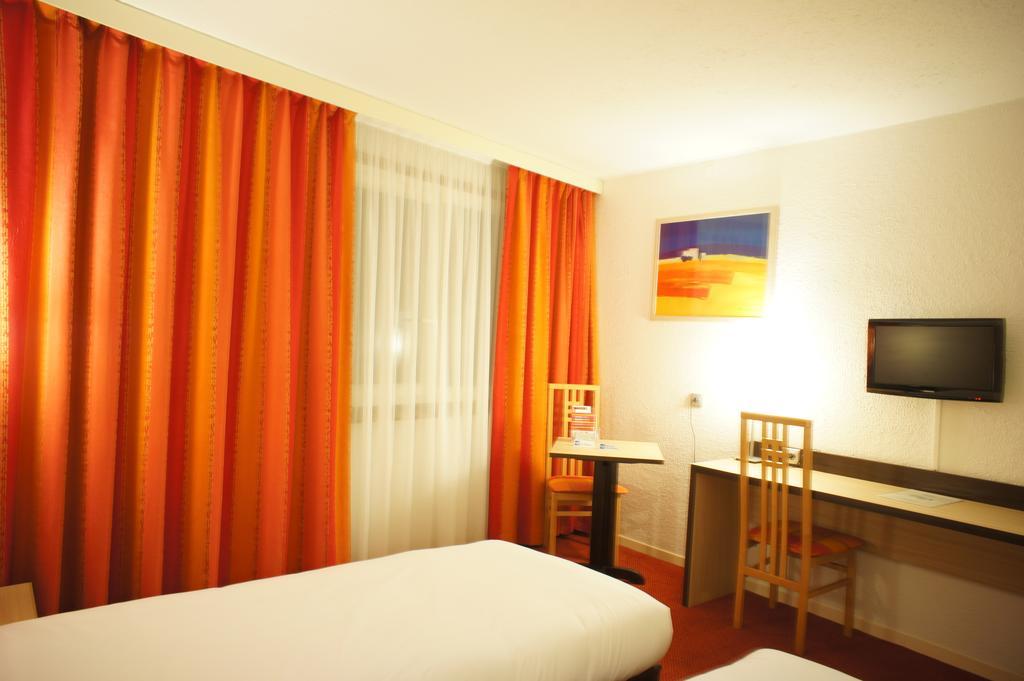 Inter-Hotel La Closerie Beaune Beaune  Pokoj fotografie